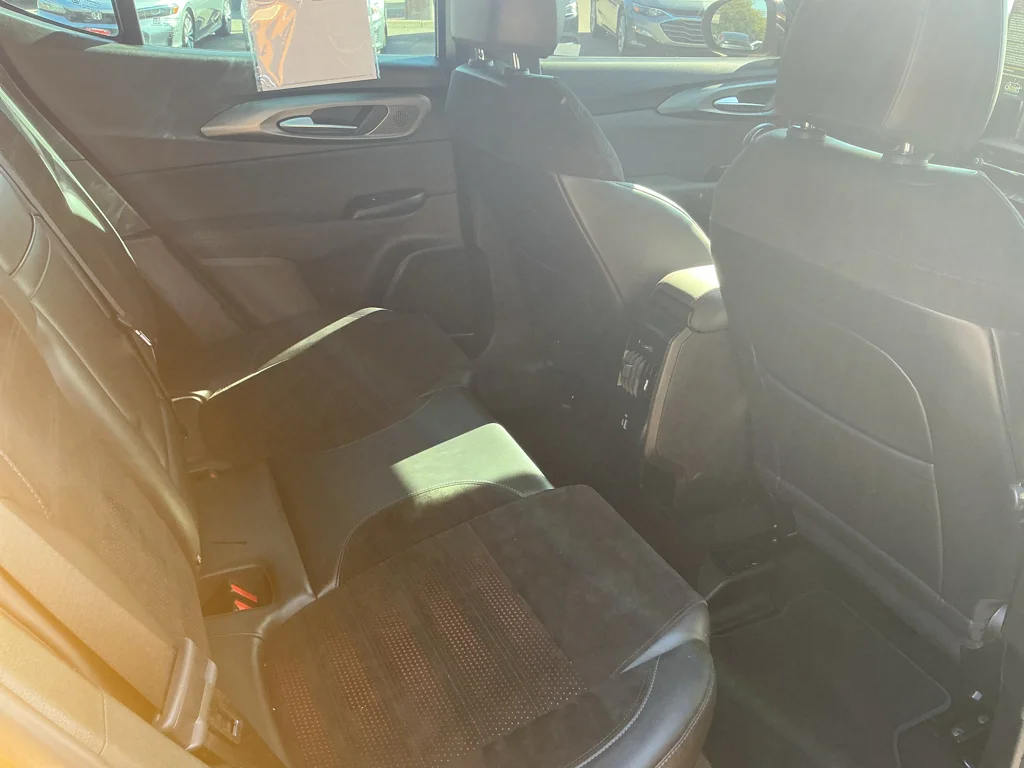 Used 2024 Acapulco Gold Dodge R/T Plus image 14