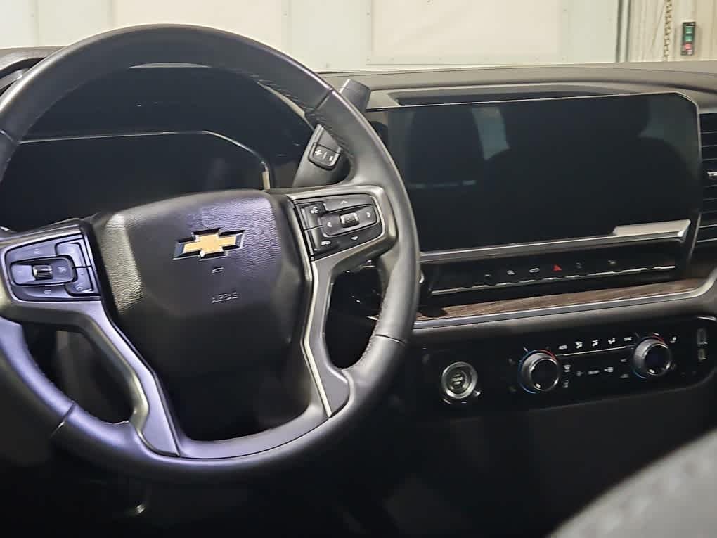 Used 2023 Dark Ash Metallic Chevrolet LT (2FL) image 7