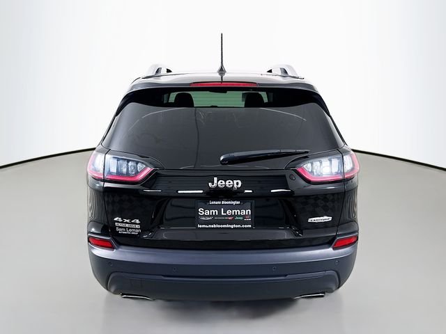 Used 2019 Black Jeep Latitude Plus image 6