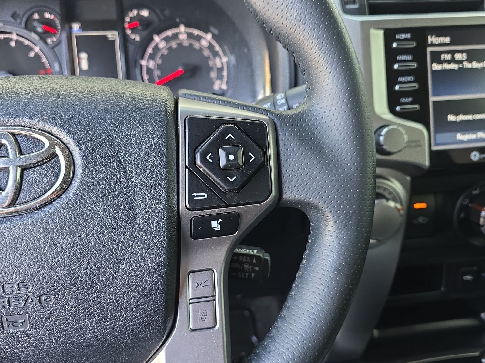 Used 2021 Black Toyota SR5 image 20