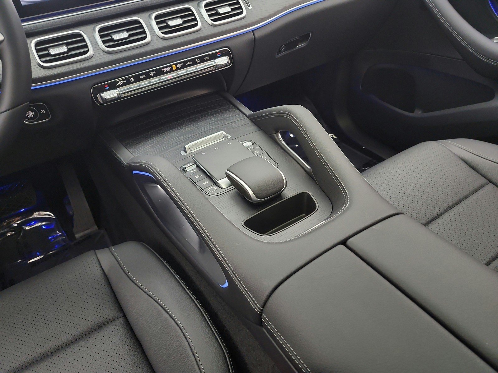 New 2026 Black Mercedes-Benz GLE 350 SUV image 11