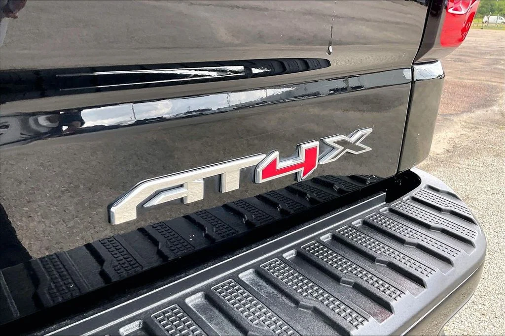 Used 2022 Black GMC AT4X image 21