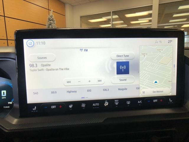 New 2025 Carbonized Gray Metallic Ford Outer Banks® image 15