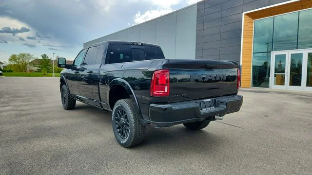 New 2026 Diamond Black Crystal Pearl-Coat Exterior Paint RAM Limited image 7
