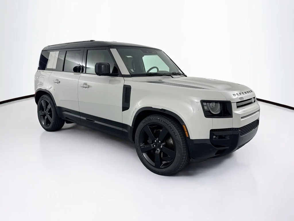 New 2026 Borasco Grey Land Rover X-Dynamic SE image 3