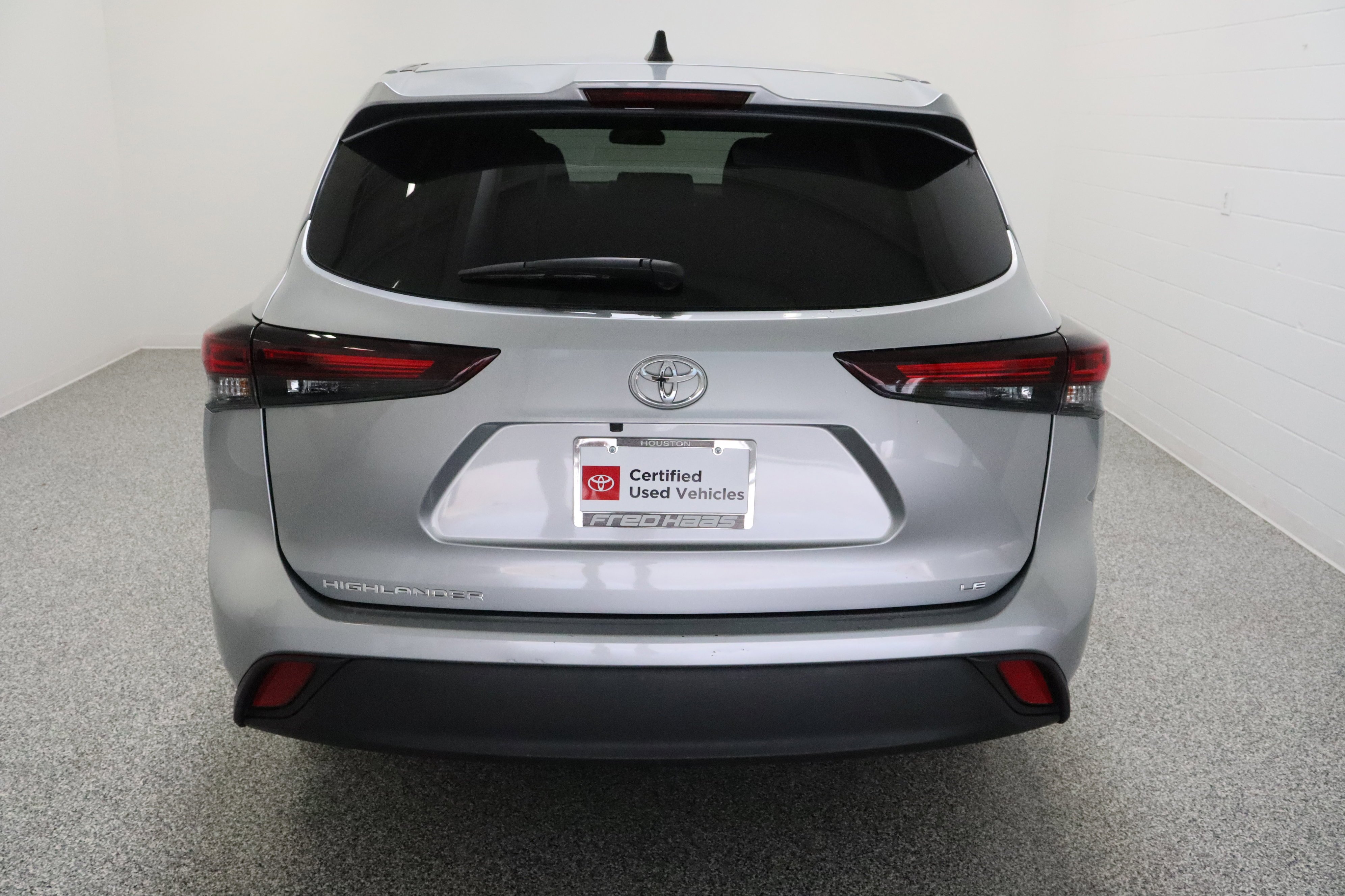 Certified Used 2025 Celestial Silver Metallic Toyota LE 2.4T image 8