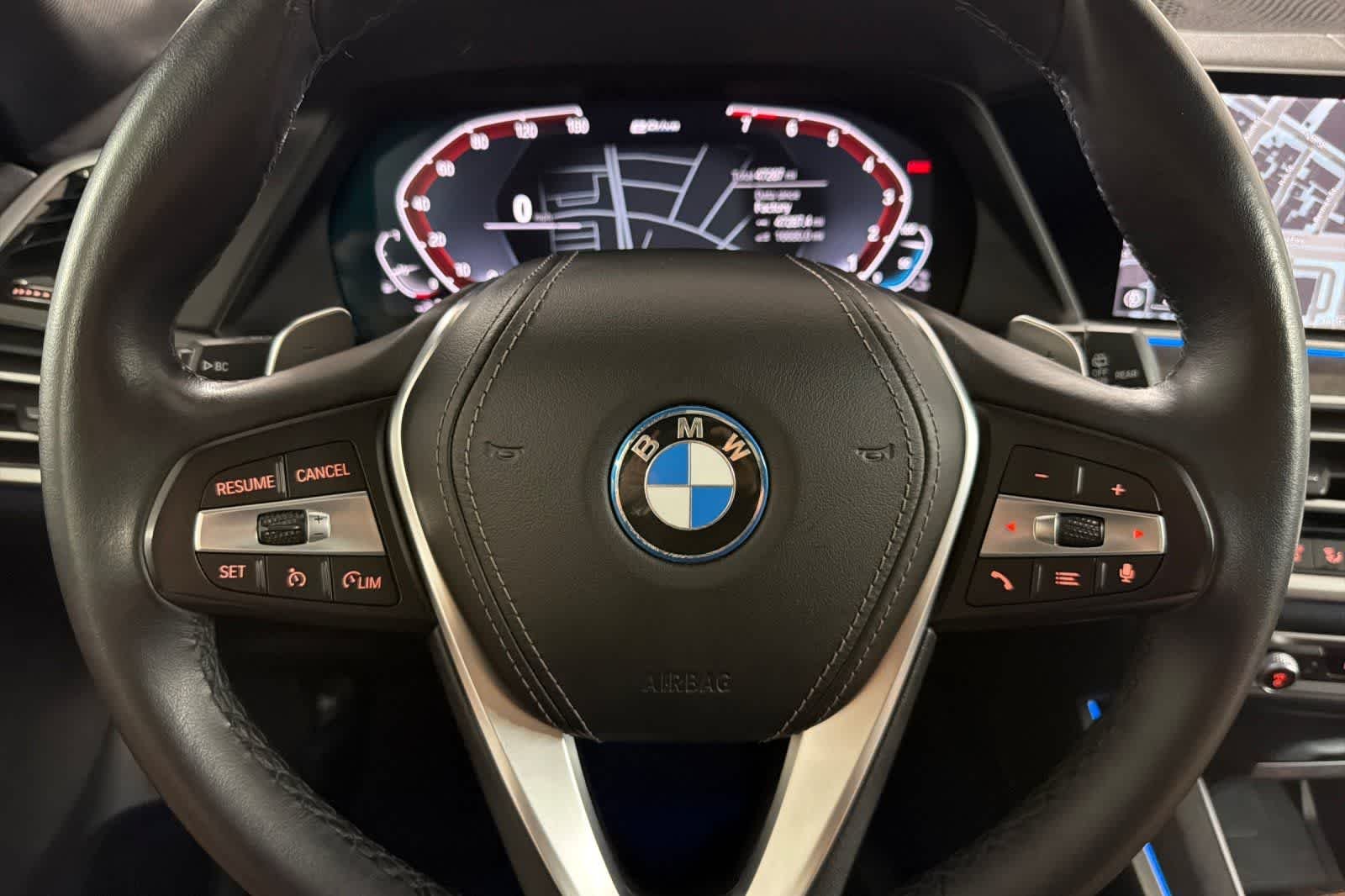 Used 2022 Arctic Grey Metallic BMW xDrive45e image 24