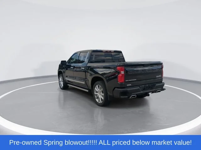 Used 2024 Black Chevrolet High Country image 6
