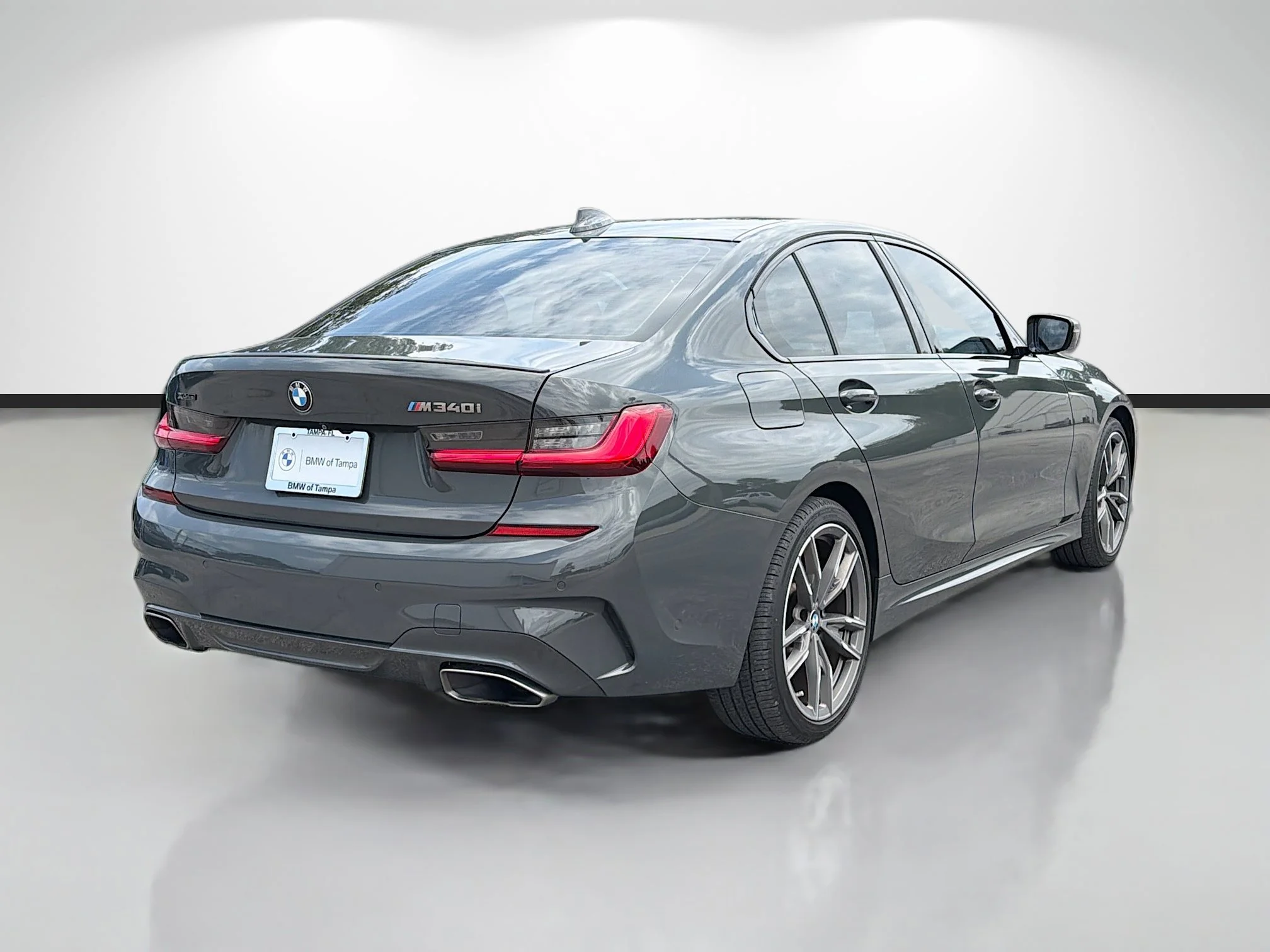 Used 2020 Dravit Grey Metallic BMW M340i xDrive image 3