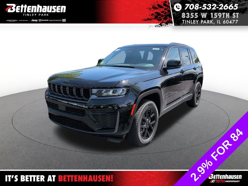 New 2026 Diamond Black Crystal Pearl-Coat Exterior Paint Jeep Altitude image 1