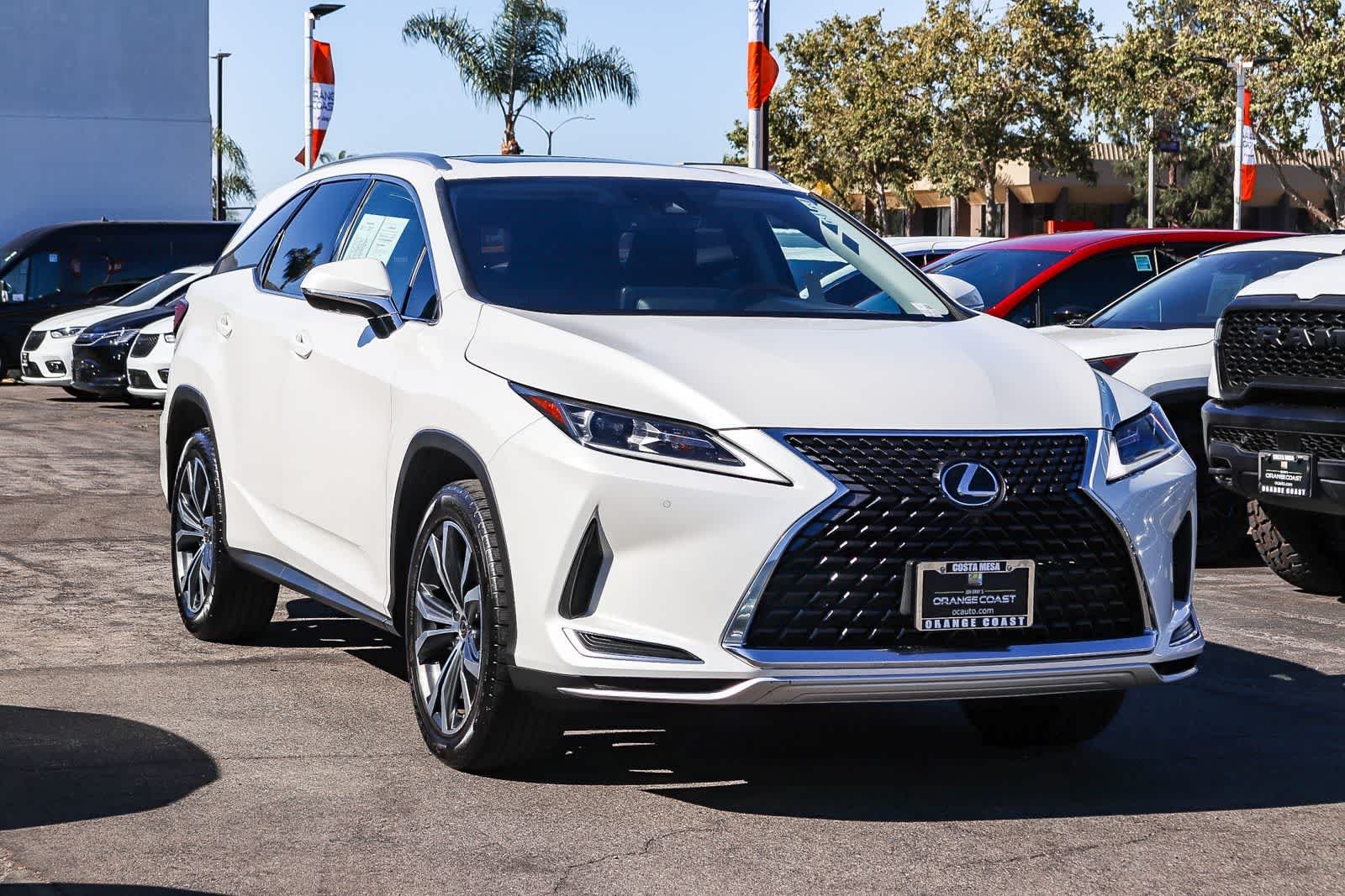 Used 2020 Eminent White Pearl Lexus  image 3