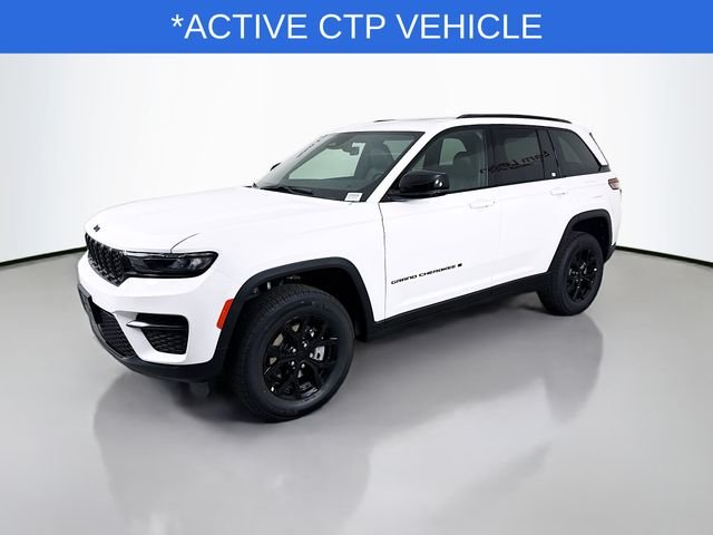 New 2025 Bright White Clear-Coat Exterior Paint Jeep Altitude X image 3