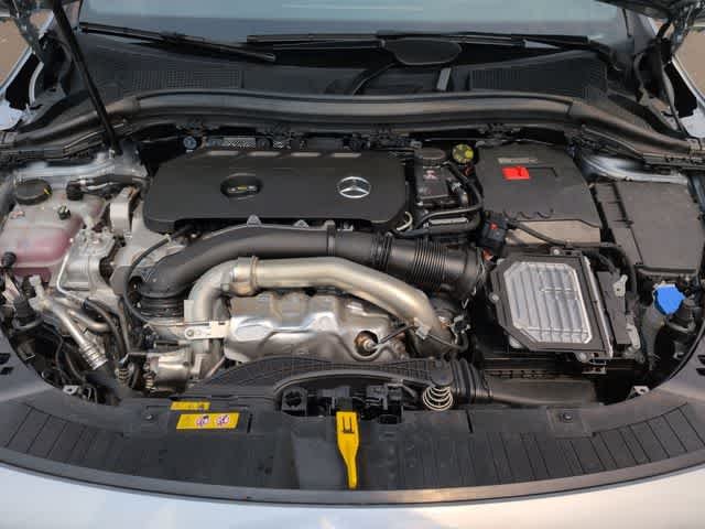 Used 2026 Cirrus Silver Metallic Mercedes-Benz GLA 250 image 15