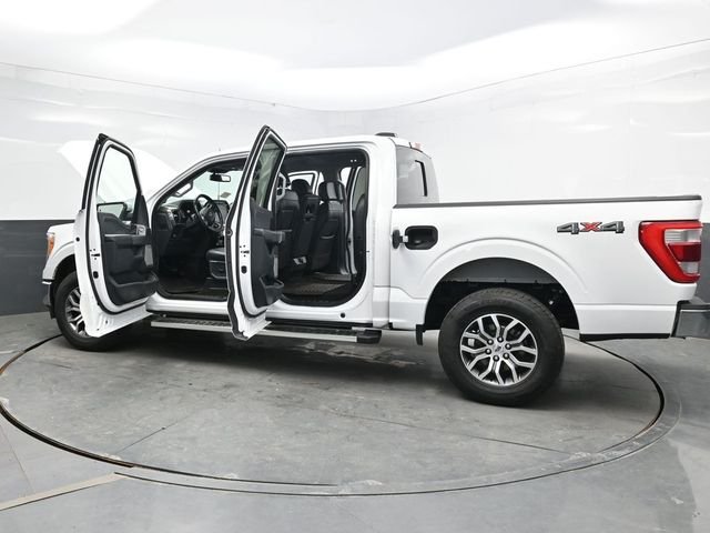 Used 2022 White Ford Lariat image 42