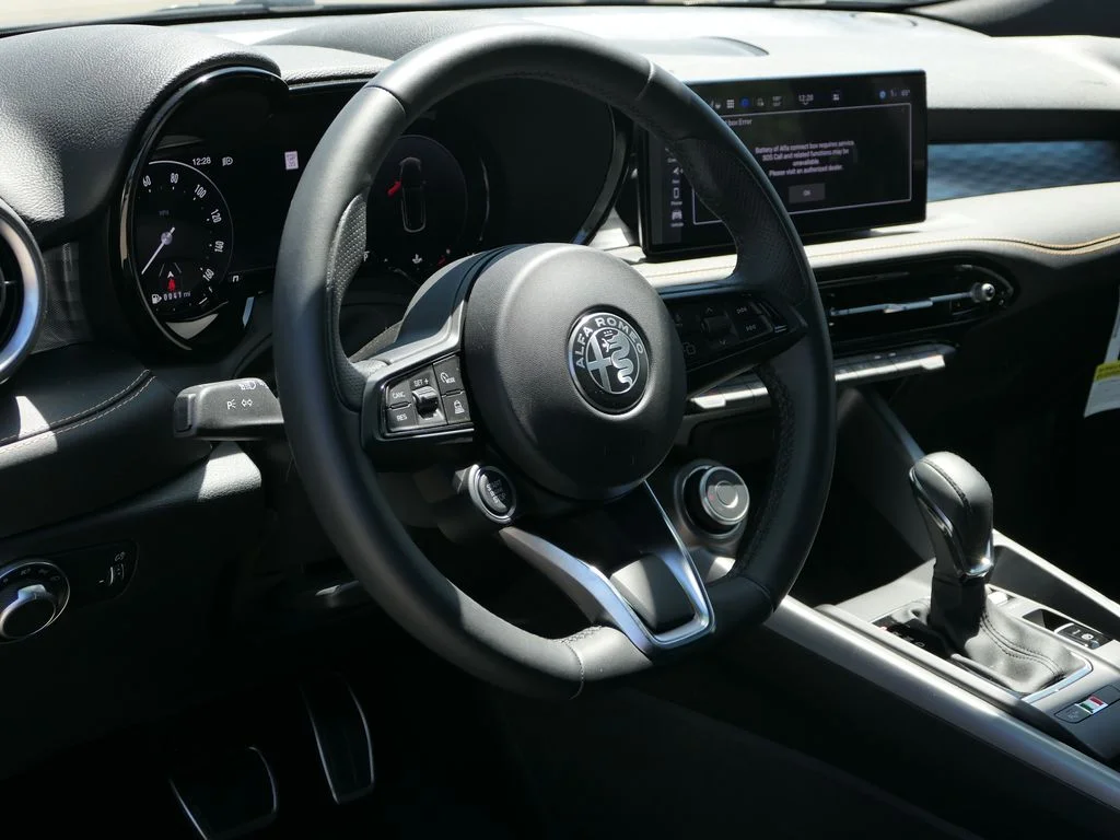 Used 2025 Black Alfa Romeo Base image 9