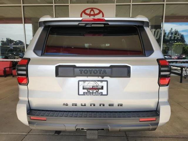 New 2026 Cutting Edge Toyota SR5 image 10