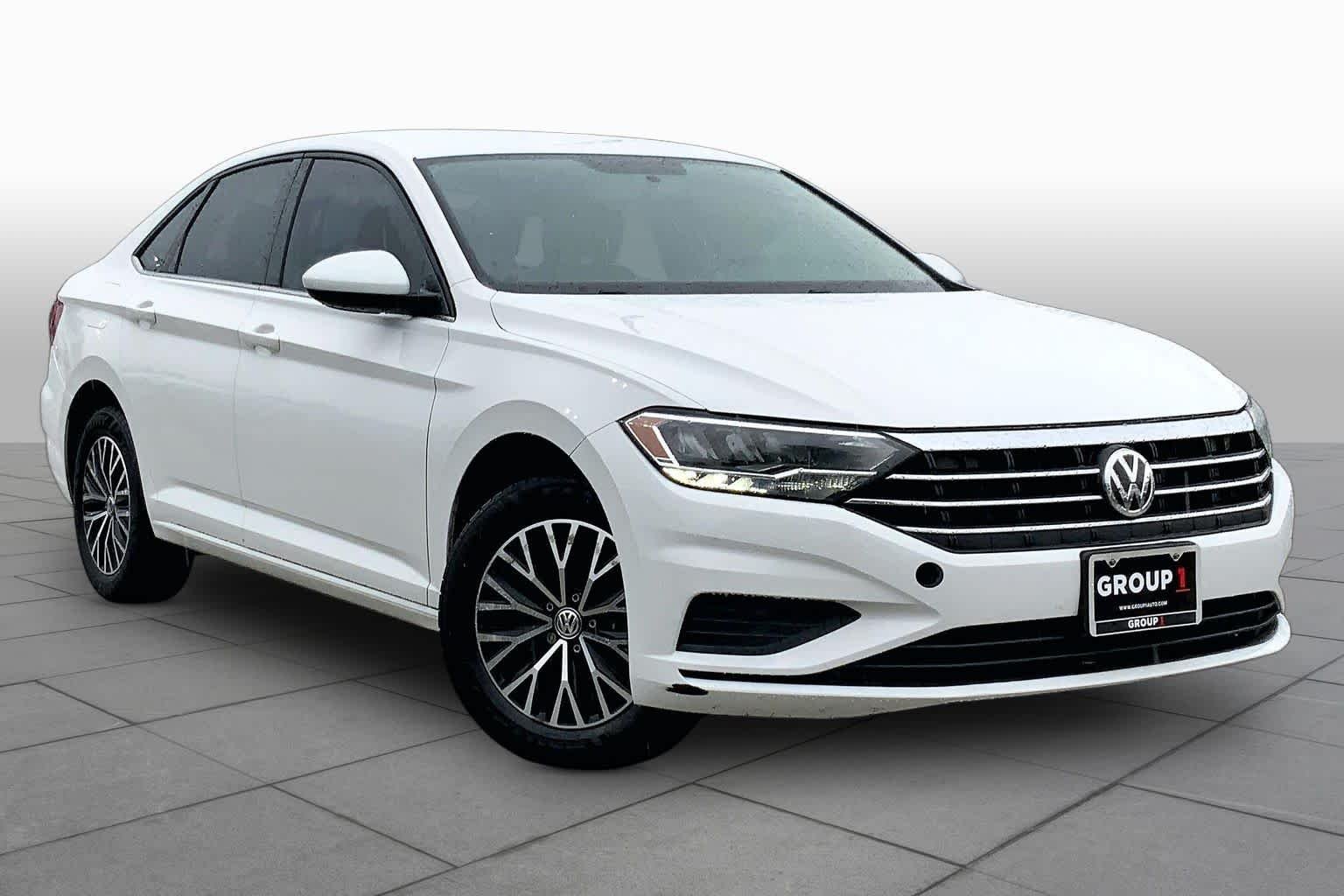 Used 2021 Pure White Volkswagen S image 3