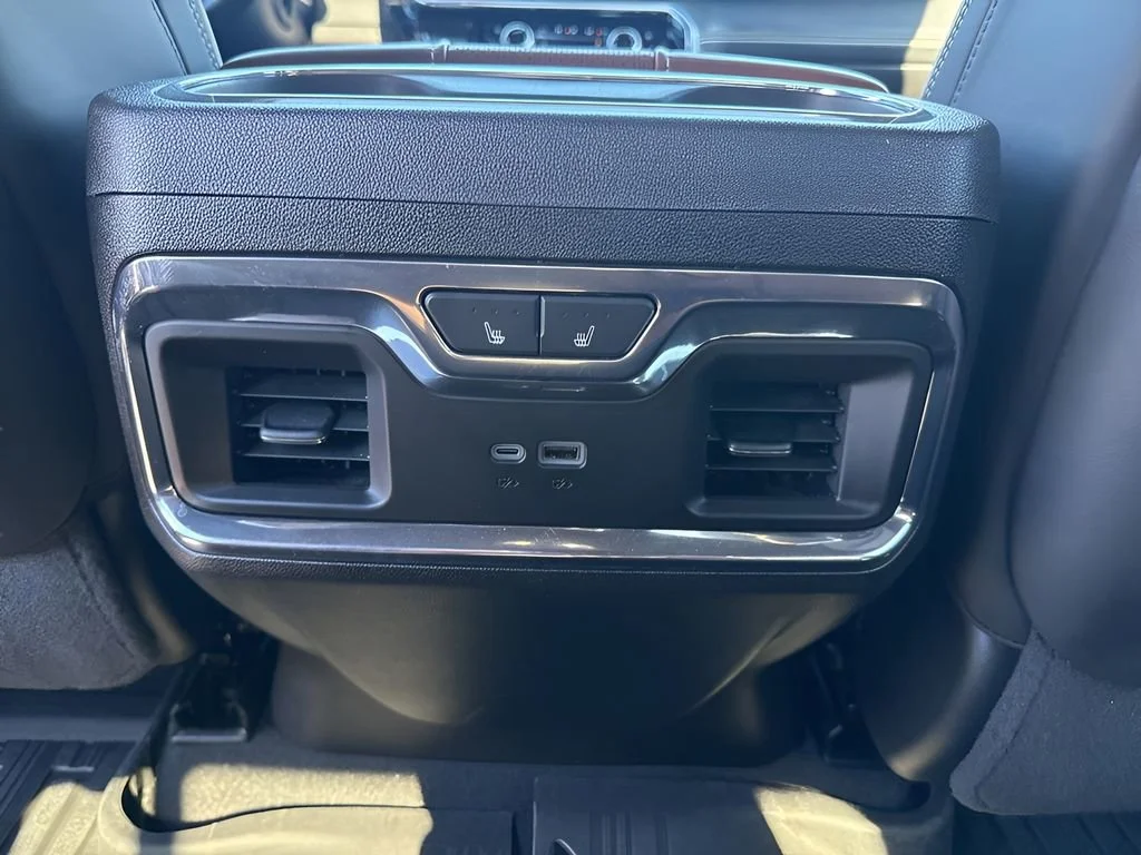 Used 2024 Onyx Black GMC Denali Ultimate image 20