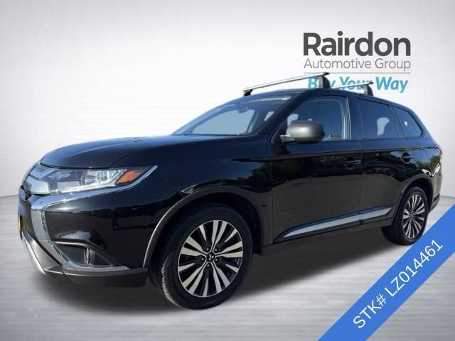 Used 2020 Labrador Black Metallic Mitsubishi ES image 3