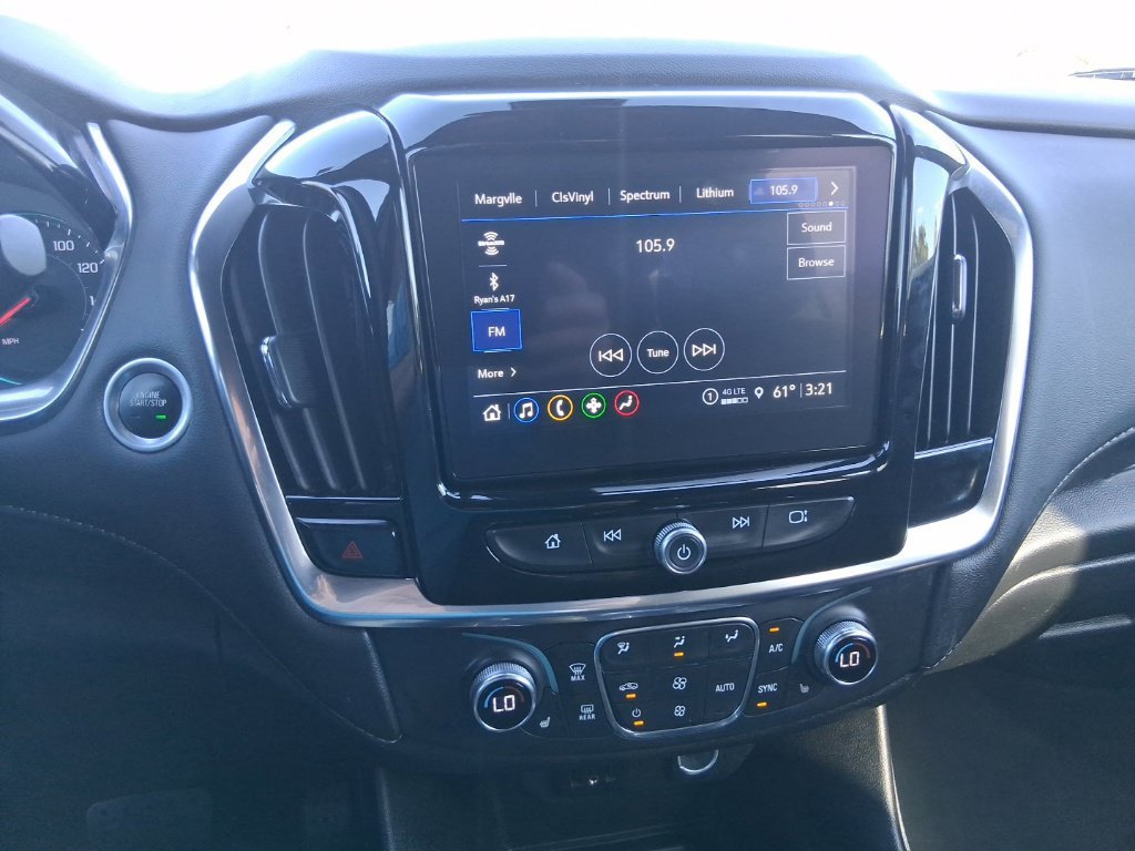 Used 2023 SUMMIT WHITE Chevrolet LT Cloth image 20