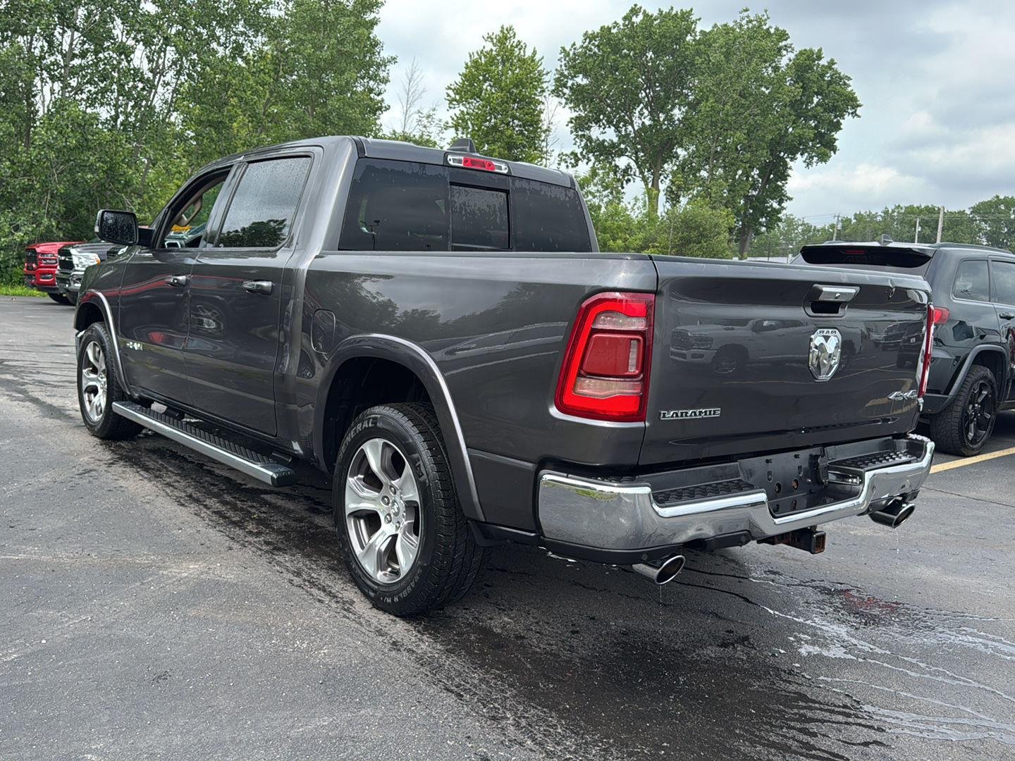 Used 2021 Granite Crystal Metallic Clearcoat Ram Laramie image 9
