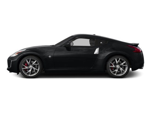 Used 2016 Red Nissan Base image 3
