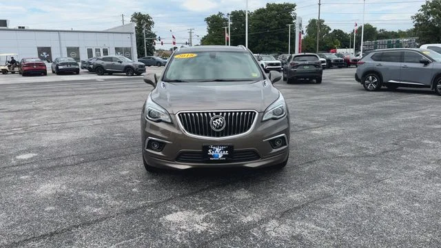 Used 2018 Brown Buick Essence image 3