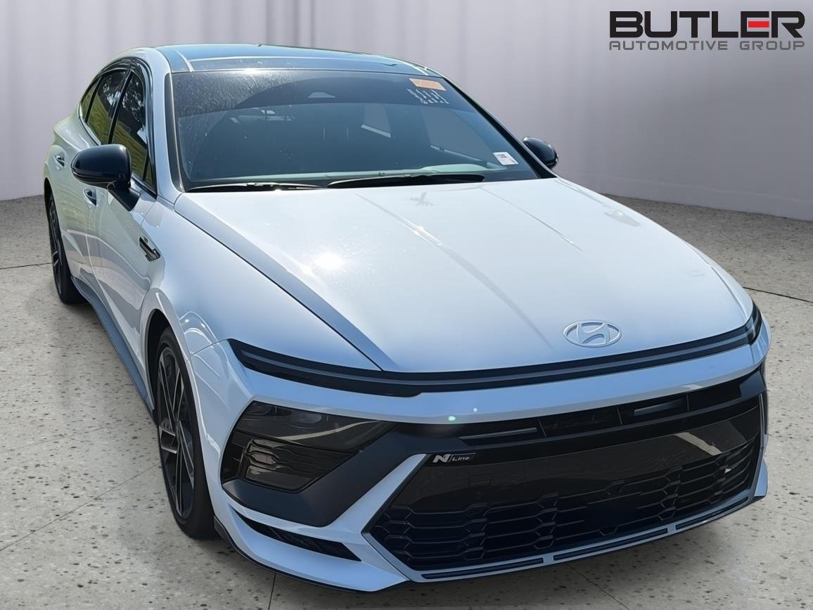 Used 2025 Serenity White Hyundai N Line image 5