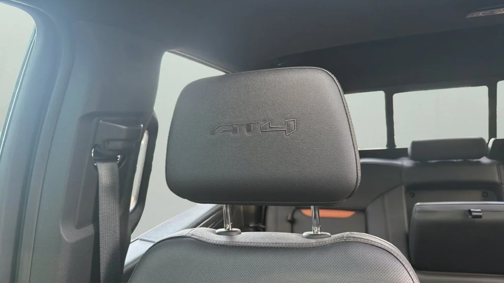 Used 2024 White GMC AT4 image 24