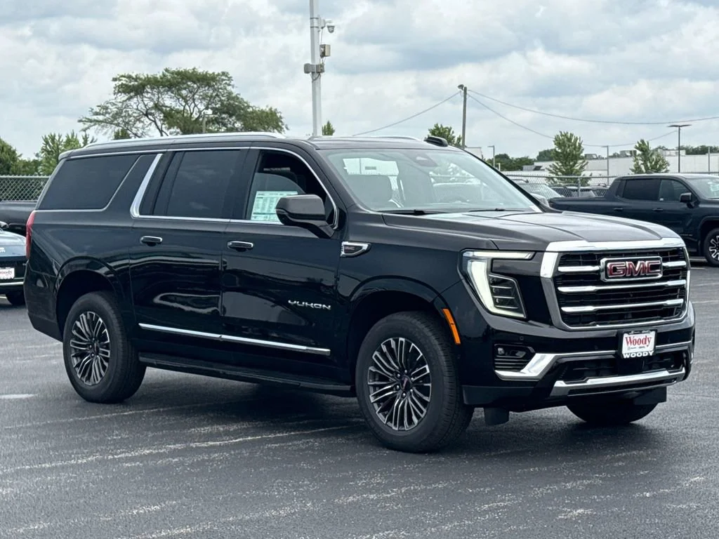 New 2026 Onyx Black GMC Elevation image 6