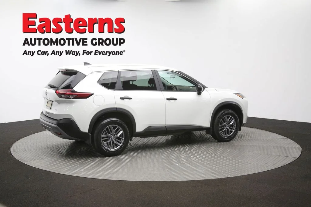 Used 2023 White Nissan S image 44