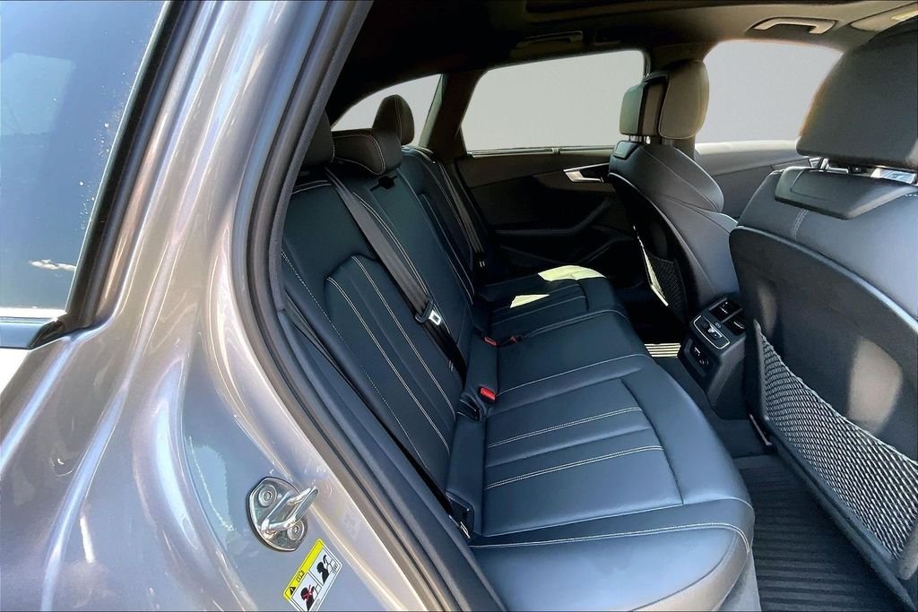 Used 2023  Audi 45 Premium Plus image 26