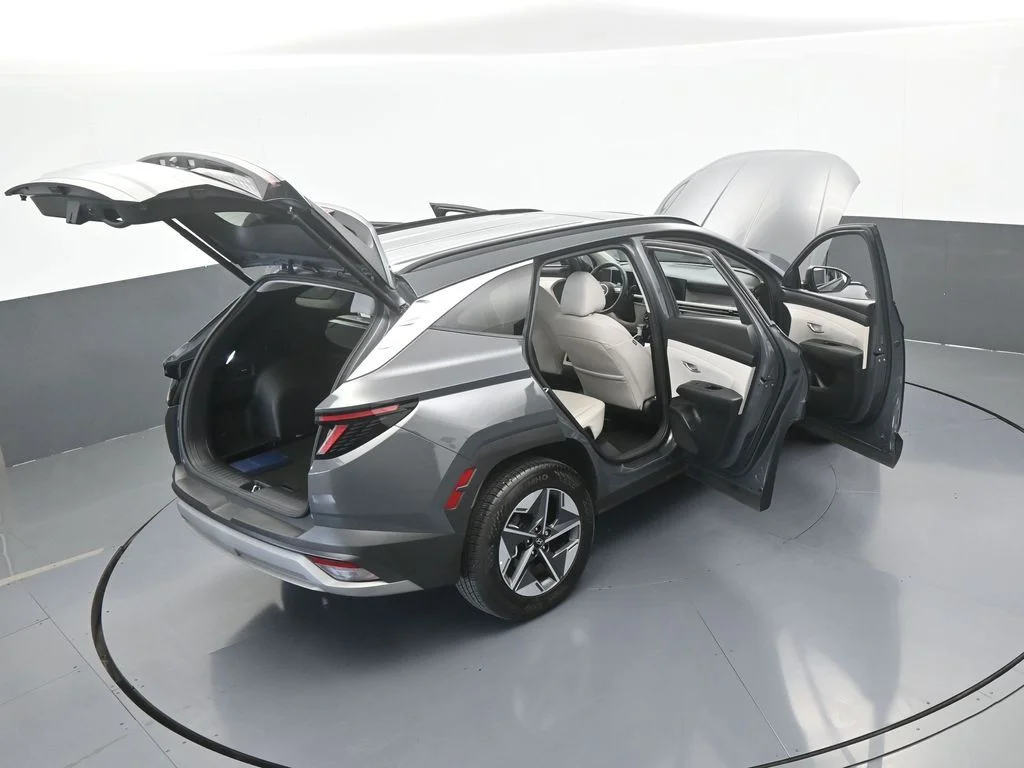 Used 2025 Ecotronic Gray Hyundai SEL Convenience image 71