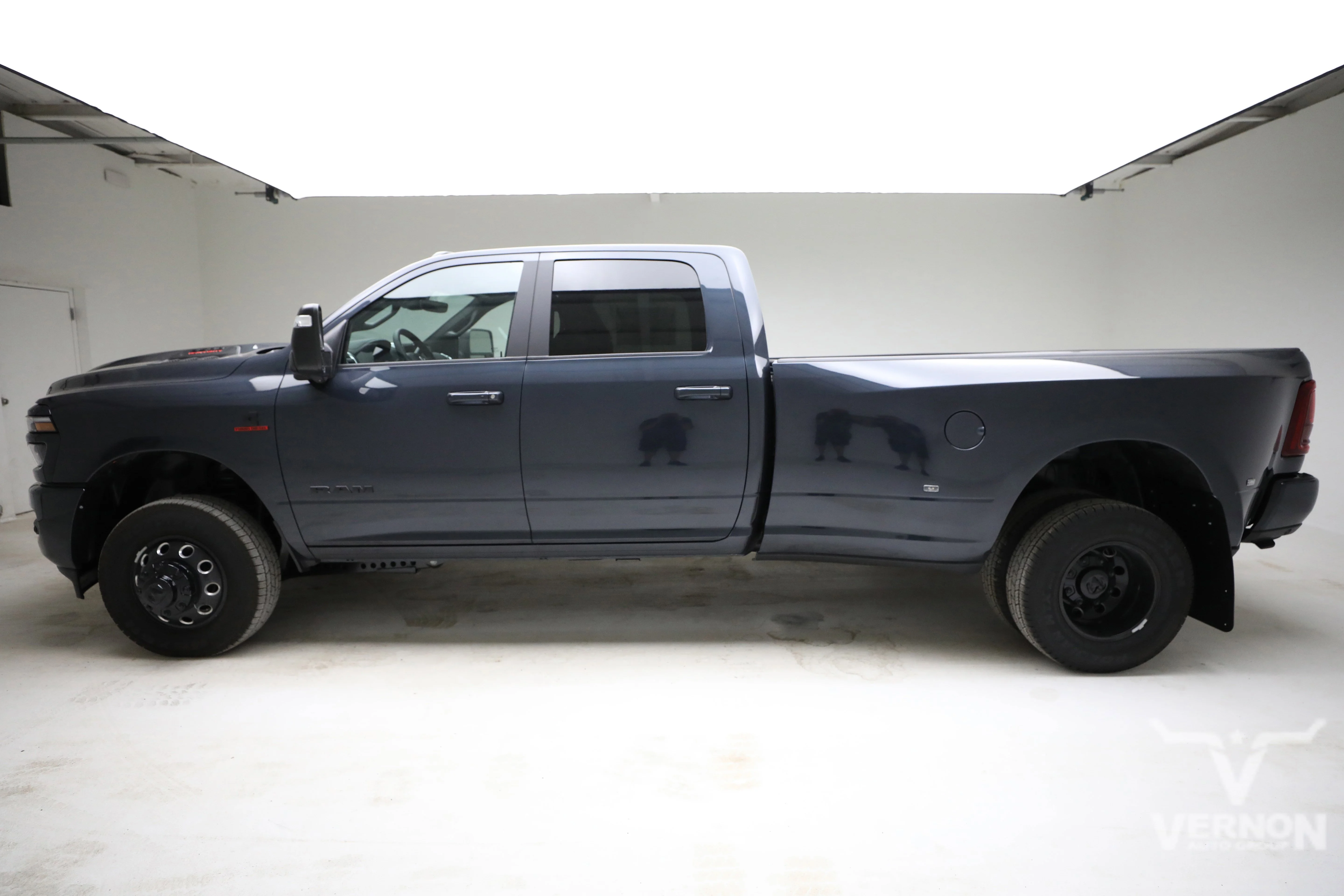 New 2026 Ram 3500 DRW Laramie Night Edition Crew Cab 4x4