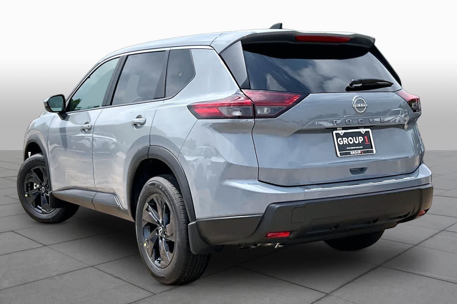 New 2026 Boulder Gray Pearl Nissan SV image 7