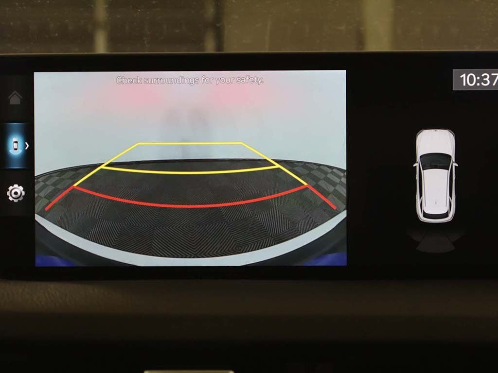 Used 2025 Black Genesis 2.5T image 42