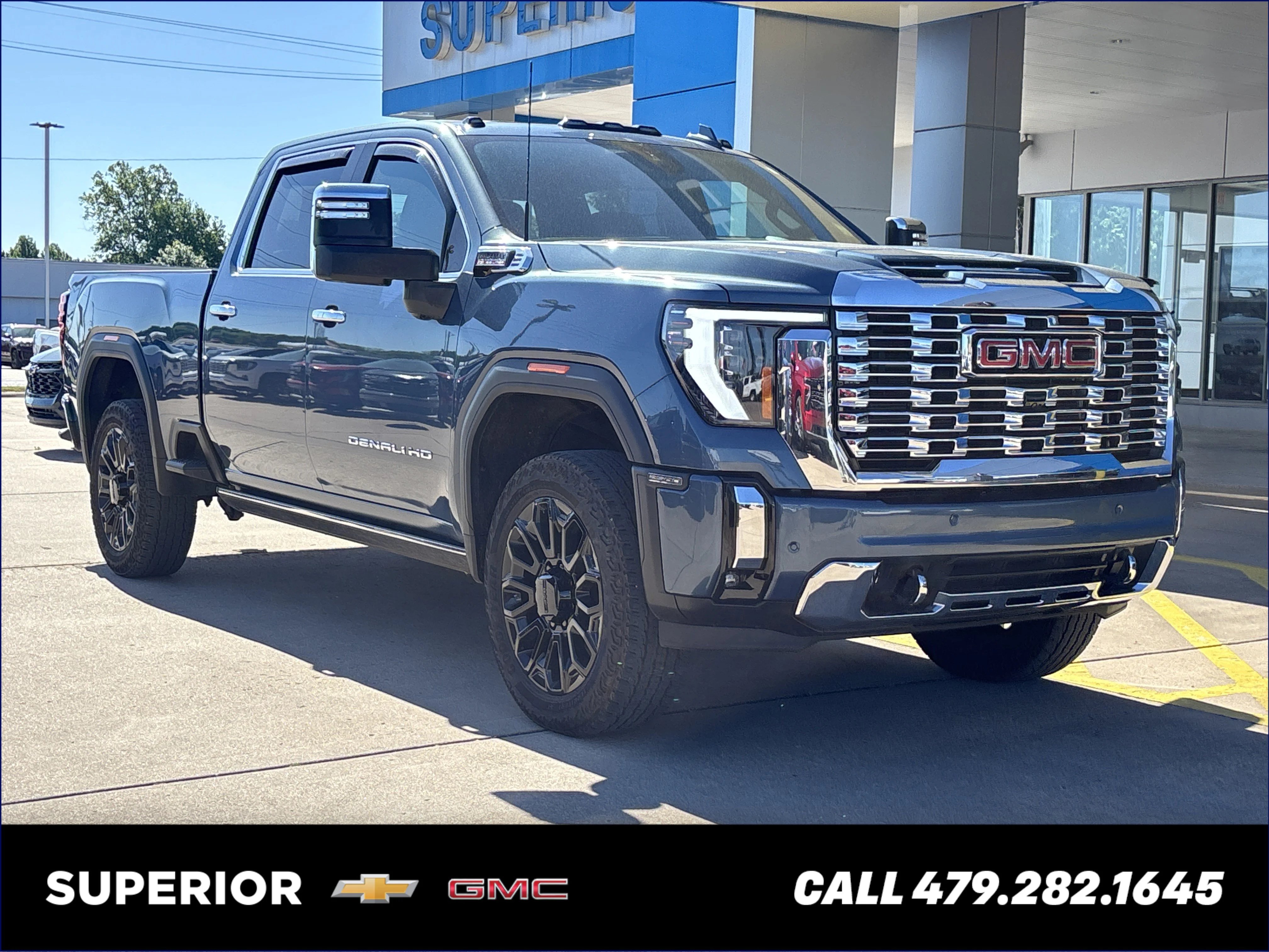 2025 GMC Sierra 4WD Crew Cab Standard Box Denali's photo