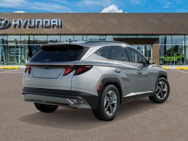 New 2026 Silver Hyundai SEL FWD image 4
