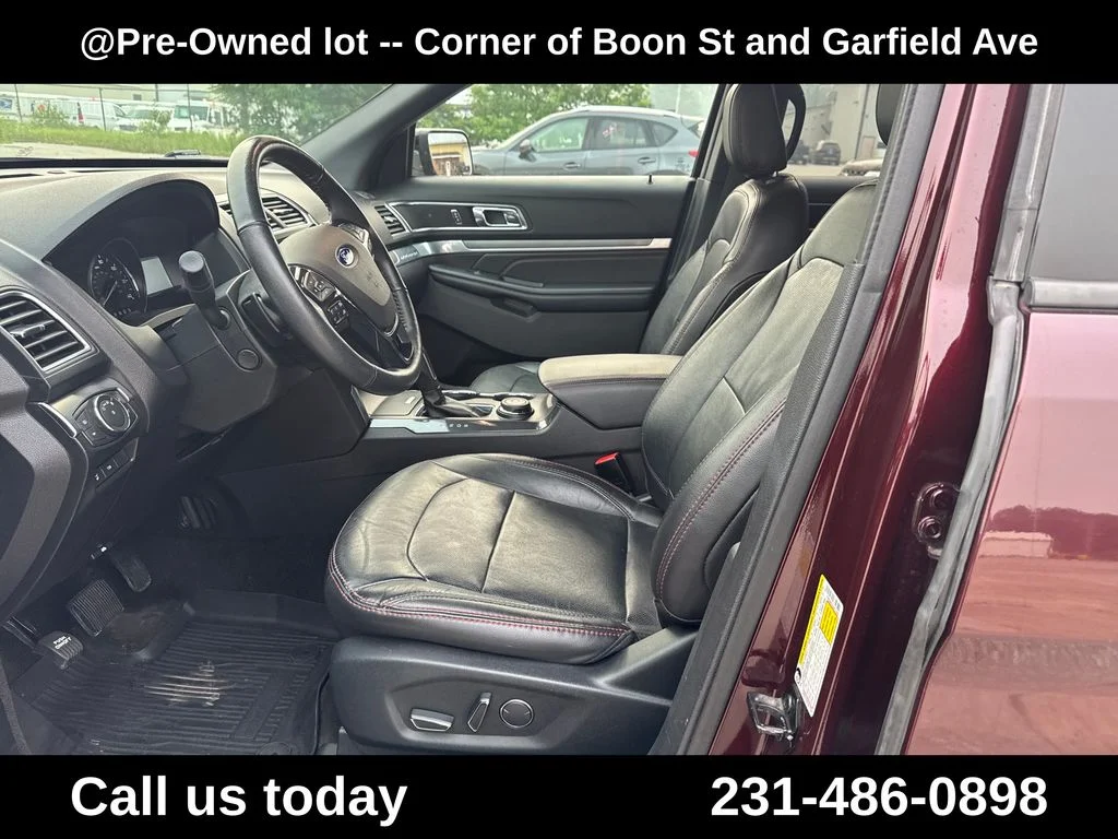 Used 2018 Red Ford Sport image 14