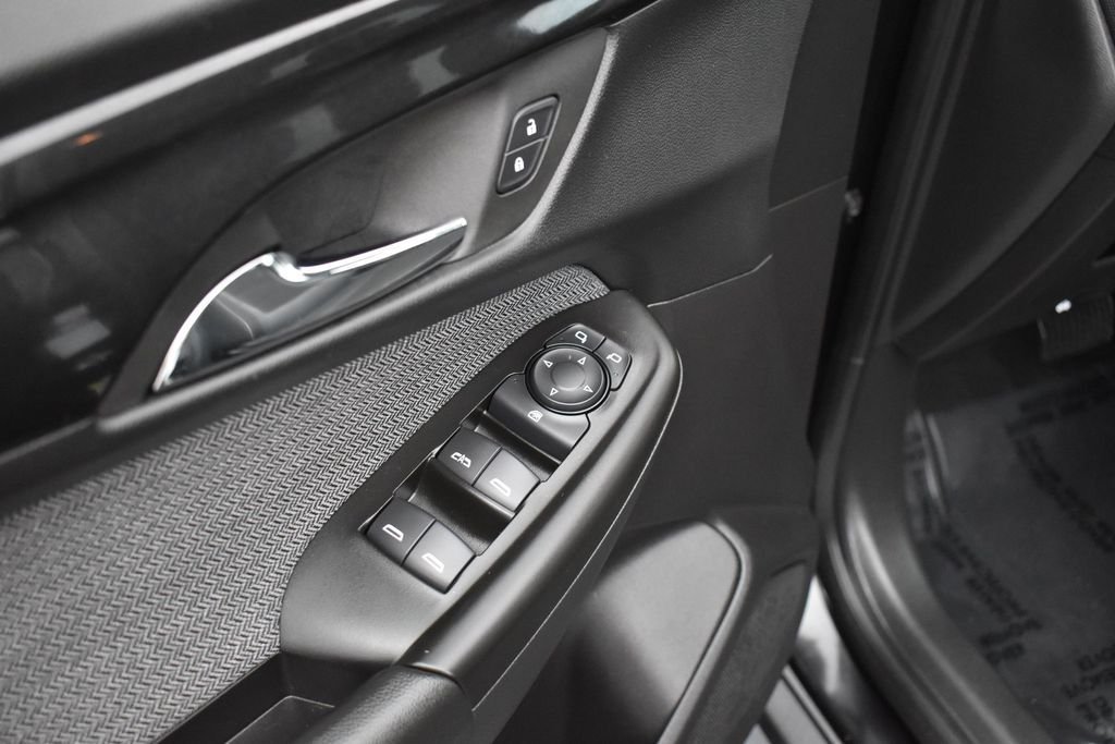 Used 2025 Black Metallic Chevrolet LT image 6