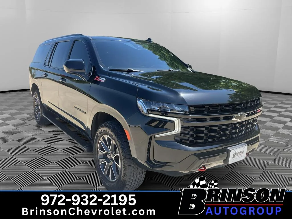 Used 2023 Black Chevrolet Z71 image 3