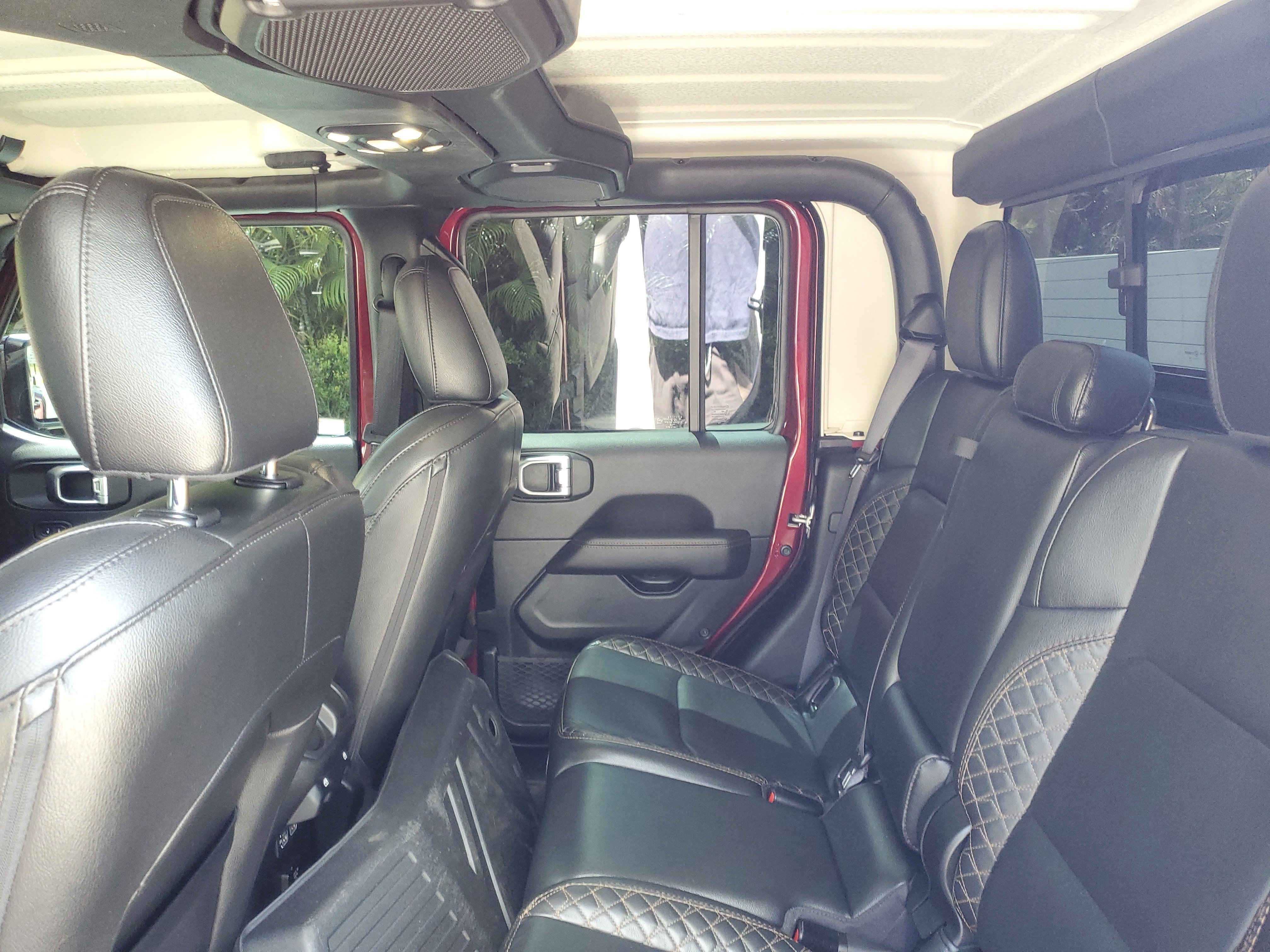 Used 2021 Snazzberry Pearlcoat Jeep High Altitude image 9
