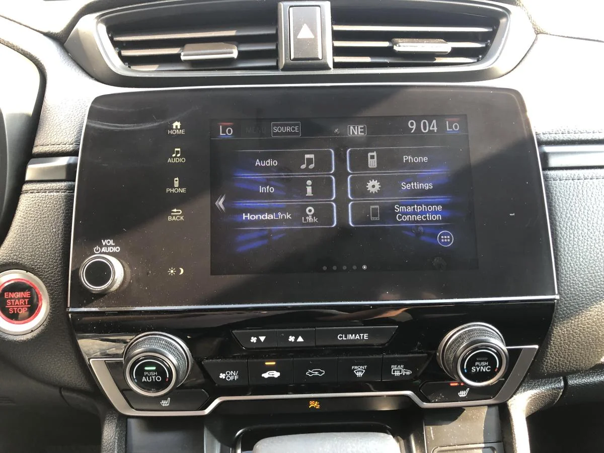 Used 2020 Silver Honda LX AWD image 16