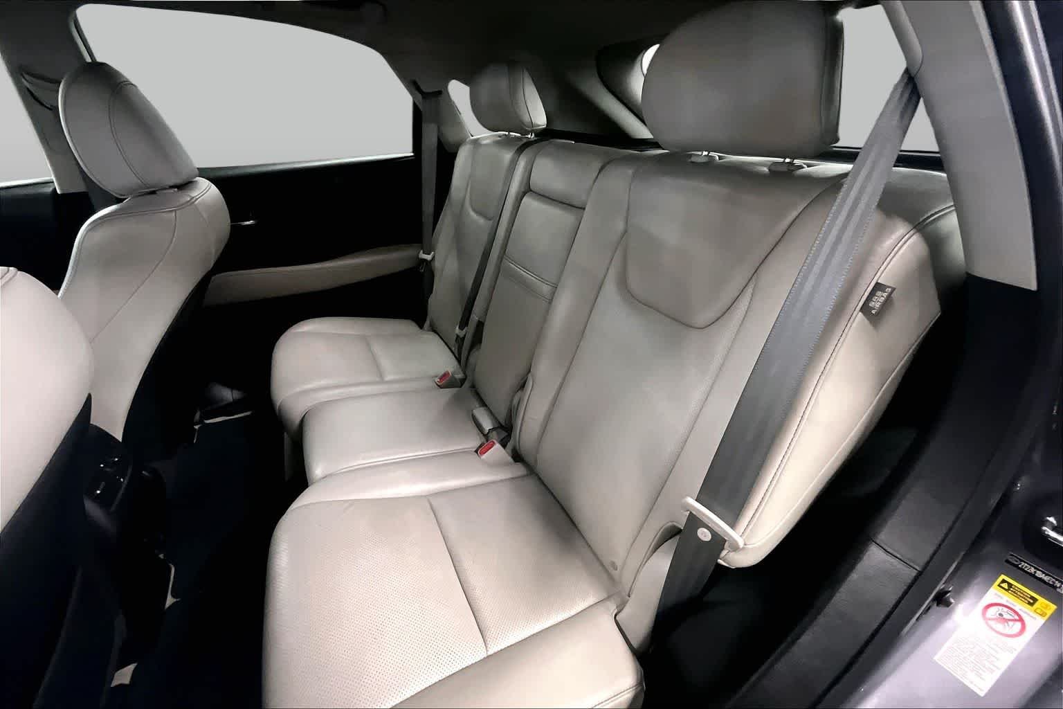 Used 2014 Nebula Gray Pearl Lexus  image 20