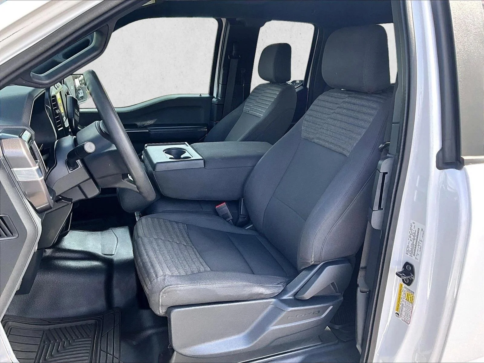 Used 2023 Oxford White Ford XL image 24