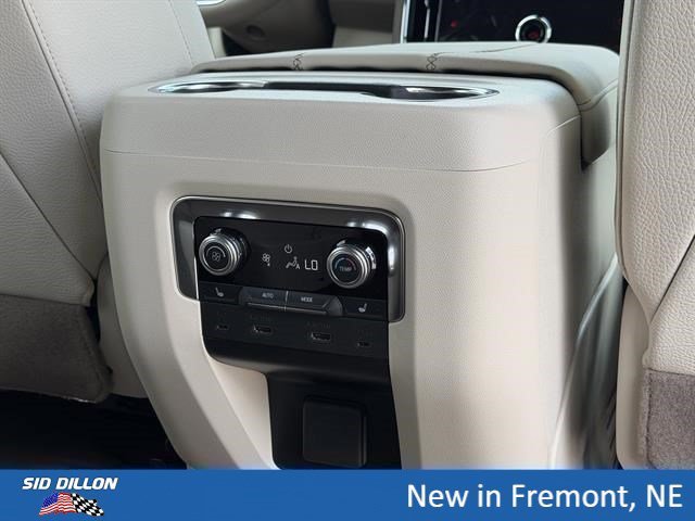 2026 GMC Yukon XL Denali - Photo 21
