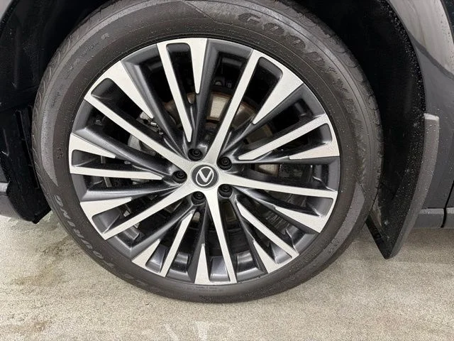 Used 2023 Black Lexus 350 Premium image 27