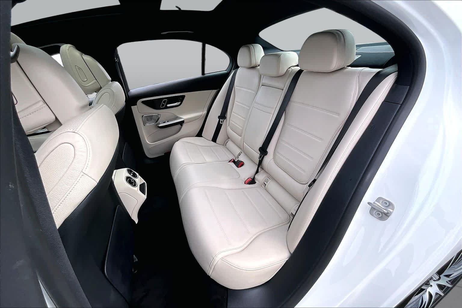 Used 2024 Polar White Mercedes-Benz C 300 image 19
