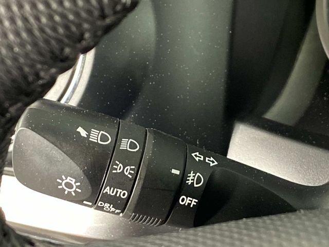 Used 2023 Silver Toyota SR5 image 17