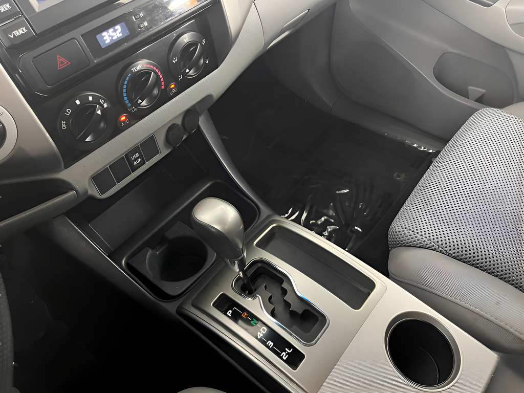 2013 Toyota Tacoma Base - Photo 20
